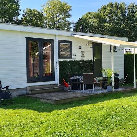 Ferienwohnung Gezellige Chalet Met Grote Privetuin. Dronrijp Exterior foto